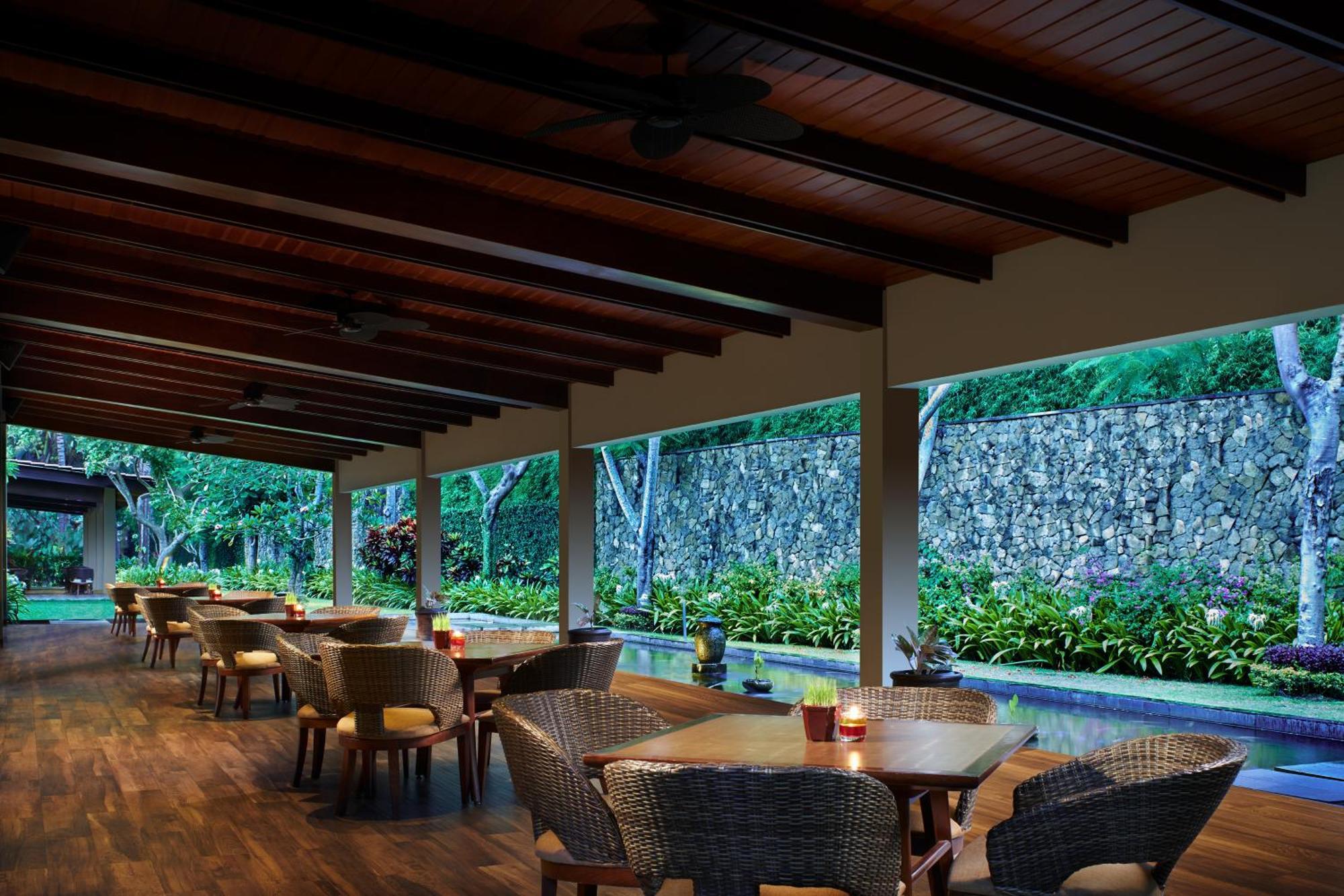 El Hotel Banyuwangi Баньювангі Екстер'єр фото