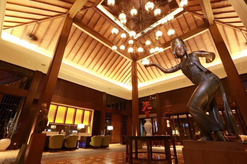 El Hotel Banyuwangi Баньювангі Екстер'єр фото