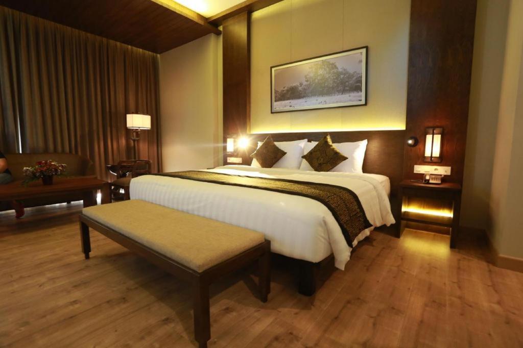 El Hotel Banyuwangi Баньювангі Екстер'єр фото